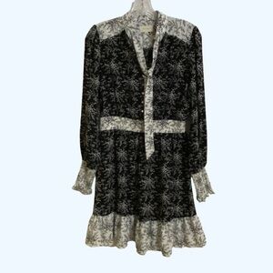 Melloday Black & White Dloral Mini Dress Feminine Ruffle Hem Puff Sleeve Medium
